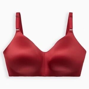 NWT Torrid Red Lightly Lined Everyday Wire-Free Bra  360 back Smoothing 44DDD
